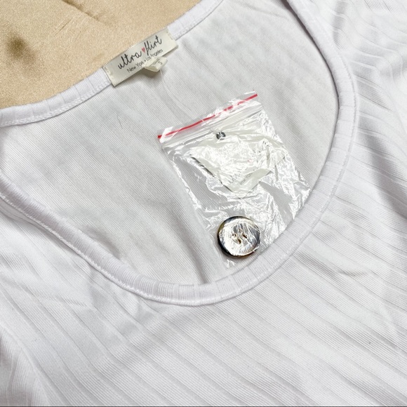 Ultra Flirt Dress - Picture 3 of 3